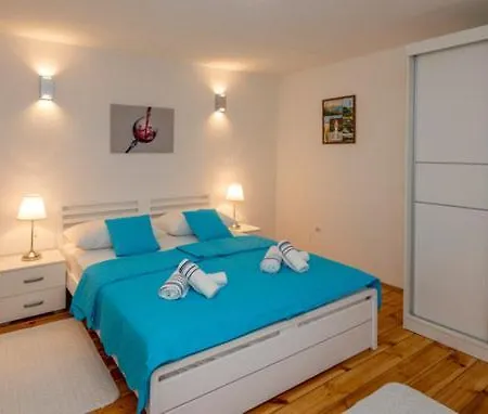 Genova Imotski Apartment Donji Vinjani
