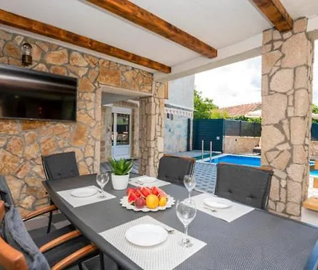 Genova Imotski Apartman *